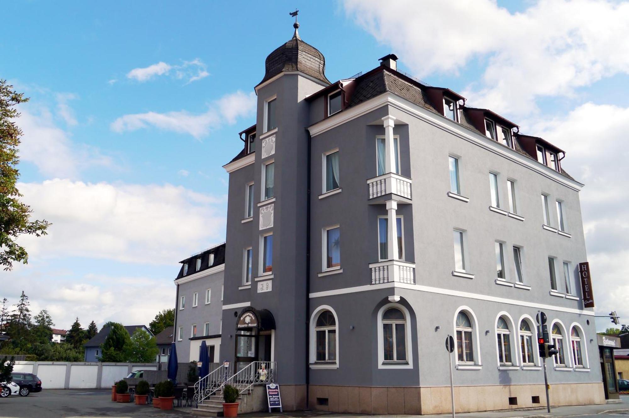 Hotel Grader Neustadt an der Waldnaab Bagian luar foto