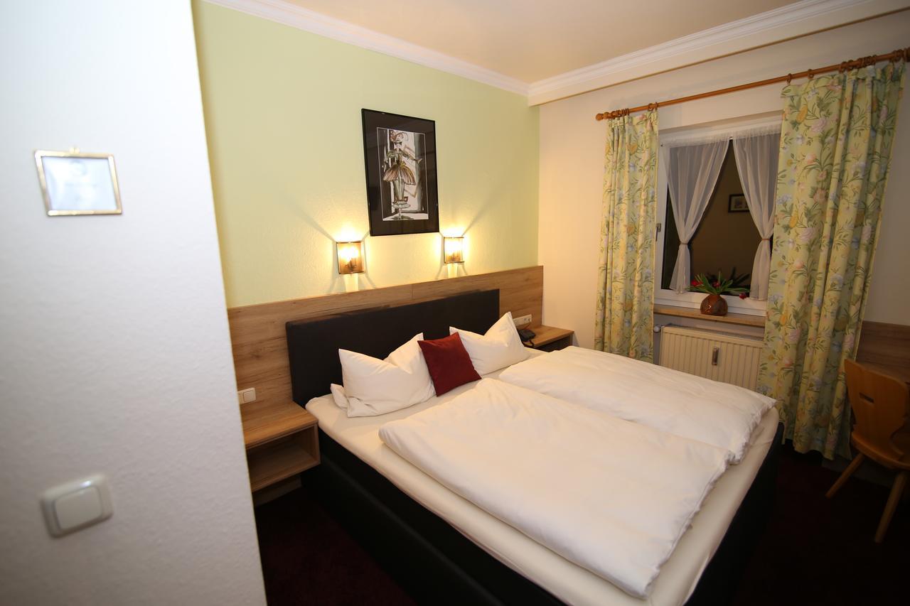 Hotel Grader Neustadt an der Waldnaab Bagian luar foto